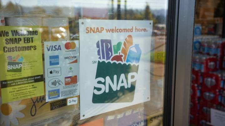 Food banks feeling the SNAP shortage