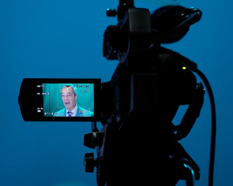 Antisemitism allegations against the teenage Farage matter 
