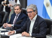 Efecto boomerang: por la baja de retenciones para adelantar dólares, la recaudación cayó 3,6% en octubre