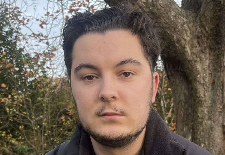 Former motorcyclist, from Tenterden, launches The Next Mile road safety foundation after losing two friends in crashes