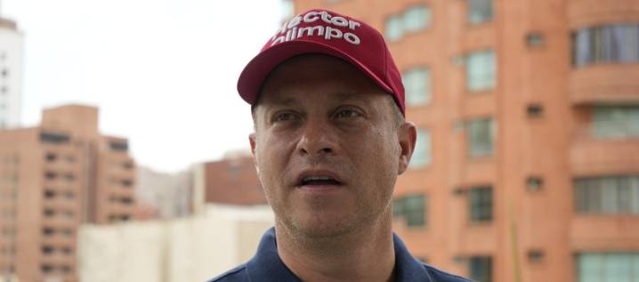 Héctor Olimpo supera el millón de firmas en todo el país