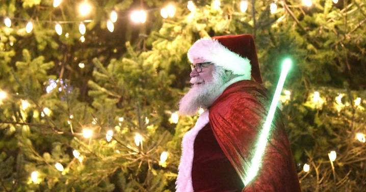 Conneaut rings in Christmas season with parade, Lights of Love