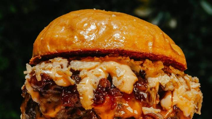 El acogedor restaurante que elabora la mejor hamburguesa de la Península Ibérica