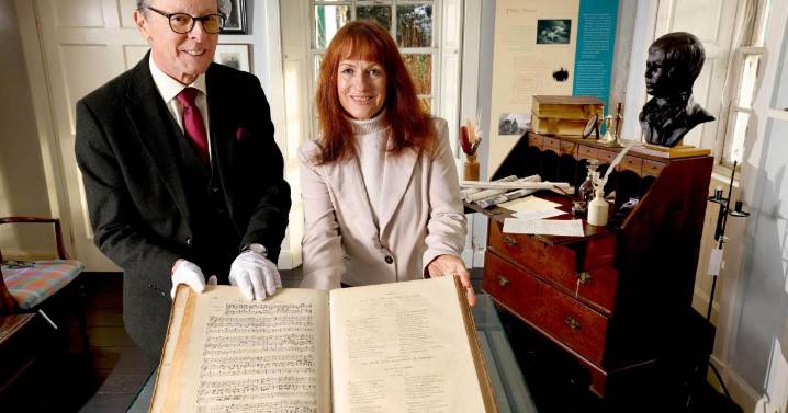 Farm where Burns wrote Auld Lang Syne ‘to be restored if £12m can be raised’