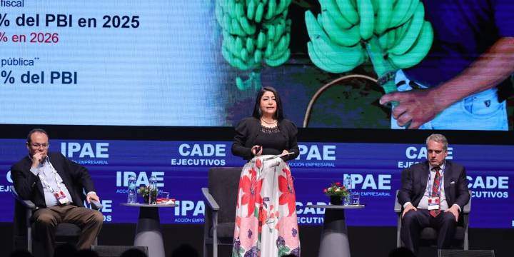CADE Ejecutivos 2025: Denisse Miralles del MEF ratifica presupuesto de S/257.000 millones en 2026 y nuevo shock de ‘desburocratización’