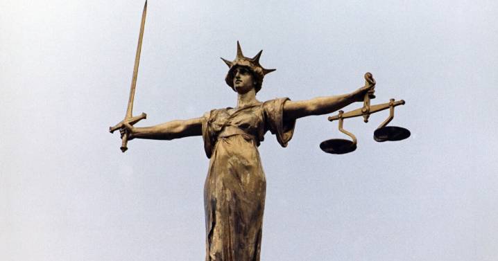 Convicted felon sentenced to 115 months in federal prison for illegally having a handgun