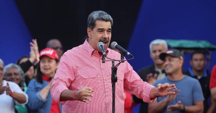 Trump dice que ‘podría discutir’ con Maduro por despliegue militar: ‘Venezuela quiere hablar’