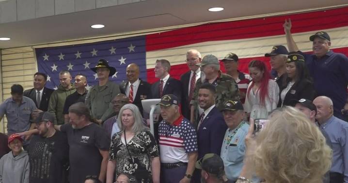 Veterans honored in Weberstown Mall event in Stockton