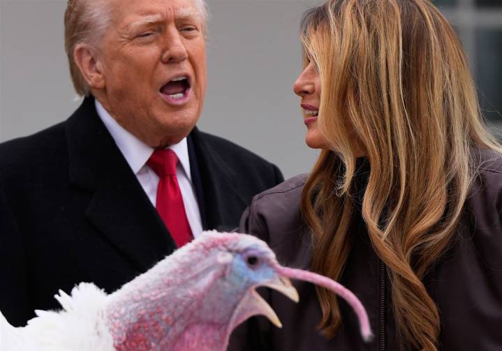 Trump spares turkeys — but not his political opponents