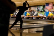 Evergreen Park High School to add bowling alley