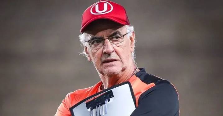 Jorge Fossati vuelve a poner en duda su continuidad en Universitario: "Tengo que ver si voy a ser el técnico"