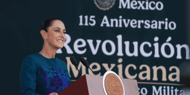 Sheinbaum defiende la Cuarta Transformación en el desfile de la Revolución Mexicana