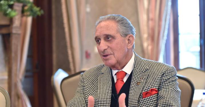 Arthur Blank will invest at least $350 million in new NWSL team