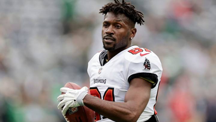Antonio Brown: Former NFL star pleads not guilty to attempted murder after Miami shooting