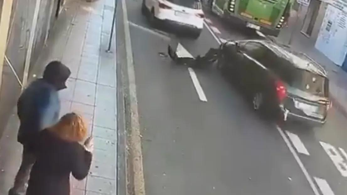 Una persecución policial termina con un tiroteo en pleno centro de Parla