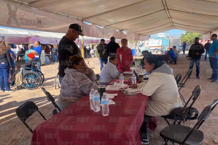 Llevan servicios y trámites municipales a Las Haciendas