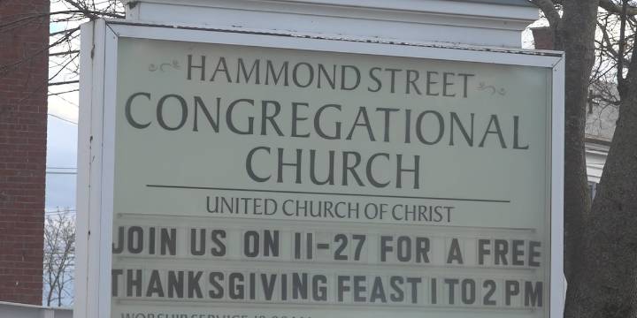 150 free Thanksgiving meals served by Hammond Street Congregational Church
