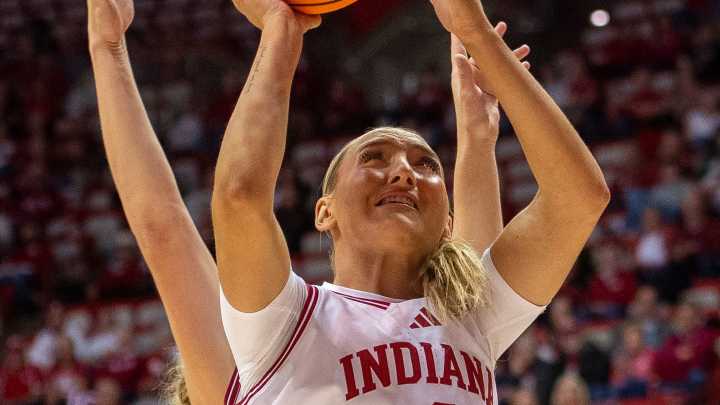 Indiana women's basketball roster, coach Teri Moren, Zania Socka