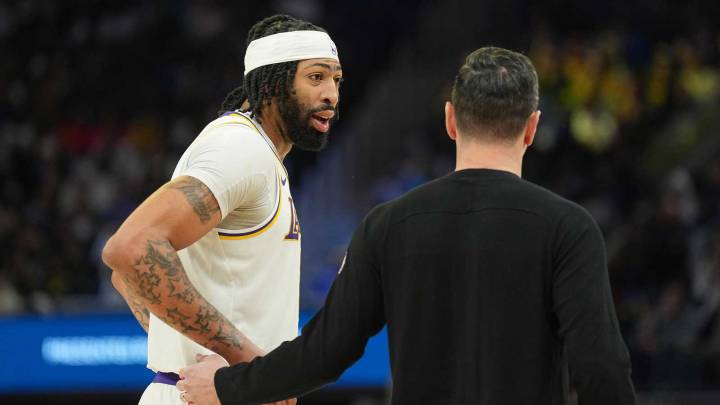 JJ Redick is always ‘rooting’ for Anthony Davis, with one exception