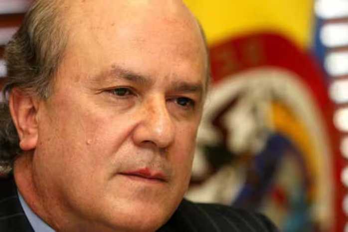 César Julio Valencia Copete renuncia antes de asumir como ministro de Justicia