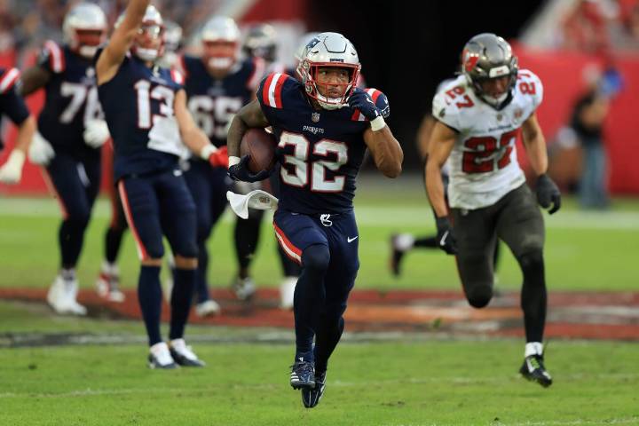 With win over Buccaneers, Patriots show they're one of NFL's top teams