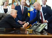 Zepbound y Wegovy: Trump anunció un acuerdo para bajar el precio en EEUU de los populares medicamentos para tratar la obesidad