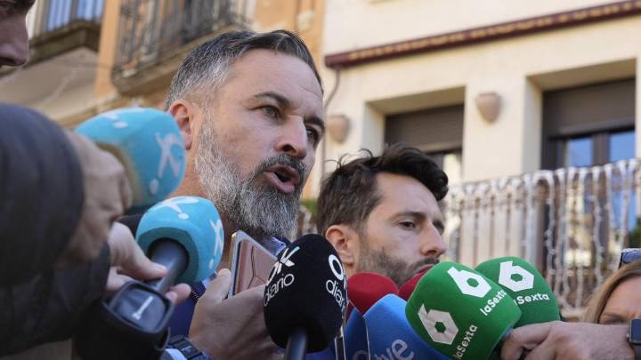 Santiago Abascal desde Extremadura: "El PP le ha dado a Sánchez un chivo expiatorio con la dimisión de Mazón"