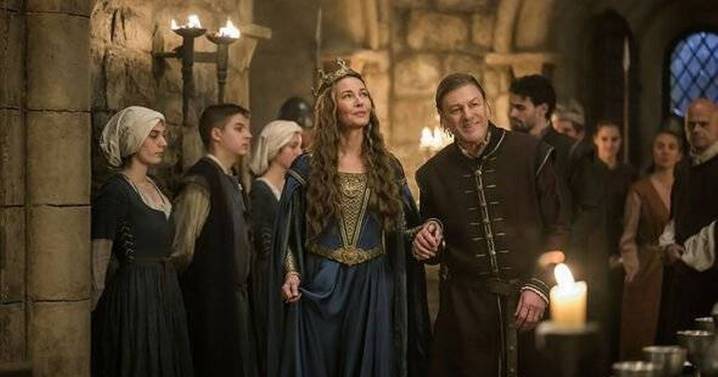 Robin Hood star's sweet tribute to Sean Bean as he shares 'emotional' moment