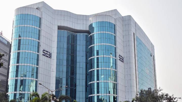 SEBI issues warning on digital gold: Experts explain why the clarification matters