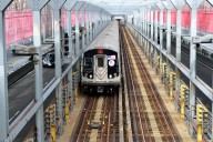 Subway clash erupts as rider threatened with box cutter in Brooklyn