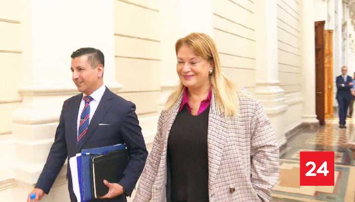 Muñeca Bielorrusa: Codelco se querella e indagan pendrive con información reservada