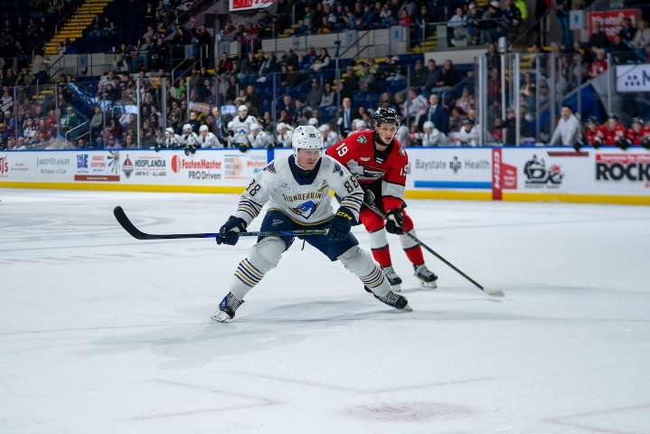 Losing streak continues for Thunderbirds, fall to Bridgeport