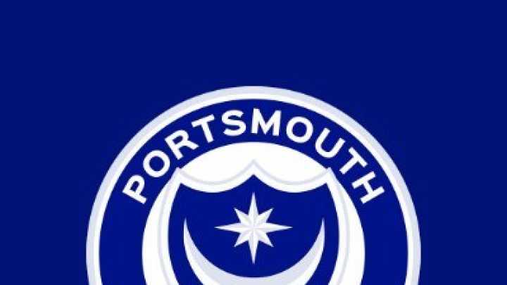 Tres años de sanción para unos aficionados ingleses que entraron a un partido disfrazados de agentes de seguridad