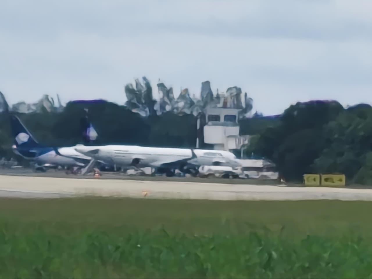 Retraso de cuatro horas paraliza vuelos en Chetumal