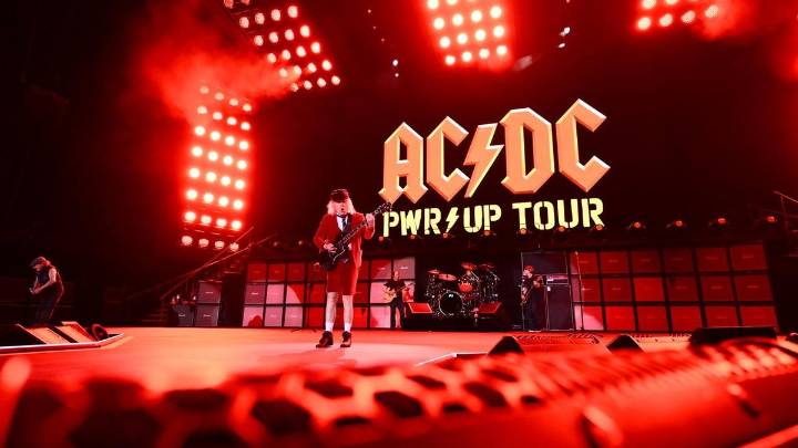 AC/DC gig so loud it shook the earth ... literally