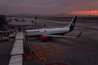 La cancelación de vuelos de EEUU, un golpe directo al aeropuerto insignia de López Obrador