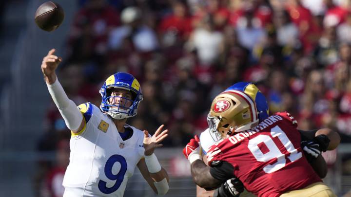 Matthew Stafford hits 400-TD milestone as Rams rout 49ers in first half