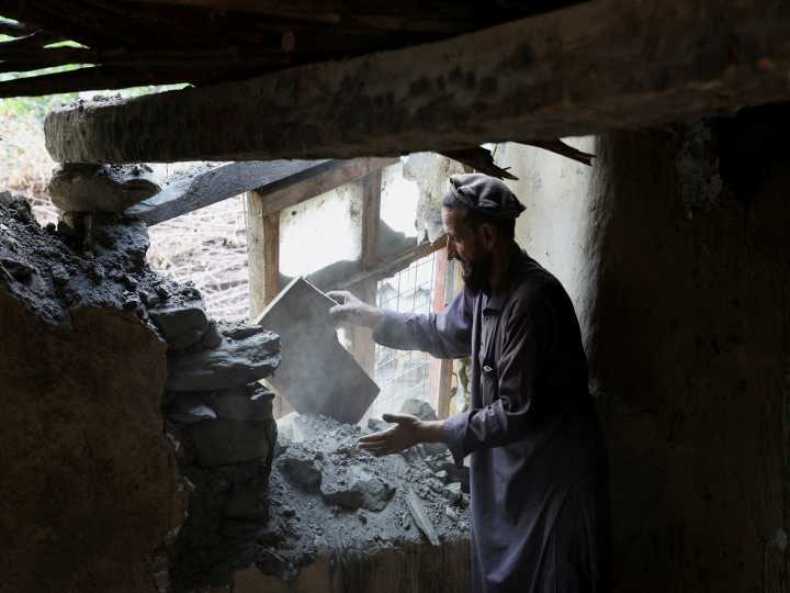 Death toll rises to 27 with nearly 1,000 injured in northern Afghanistan earthquake