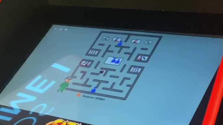 Máquinas de arcade para dar a conocer las investigaciones de los galardonados en los Premios Rey Jaume I