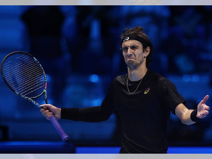 Triunfo de Musetti frena a Carlos Alcaraz