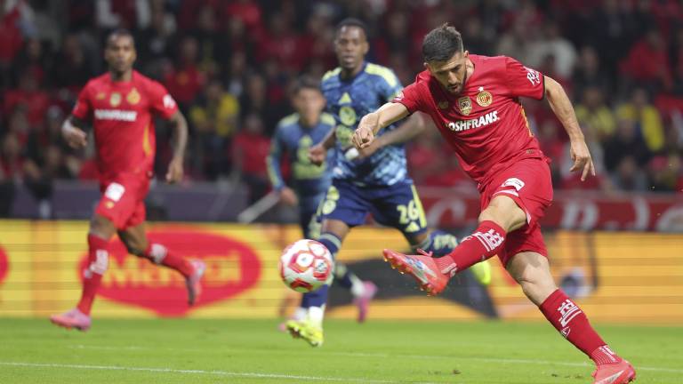 Paulinho, Joao Pedro y ‘Hormiga’ González comparten el título de goleo en el Apertura 2025