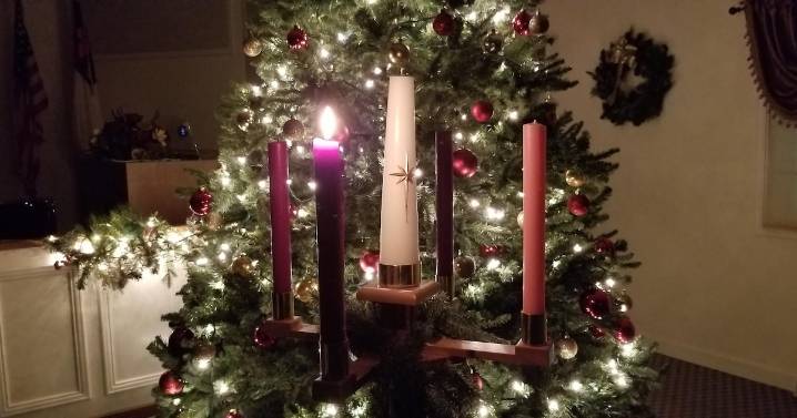 Corona de Adviento 2025: ¿Cuál es el significado y origen de esta tradición?