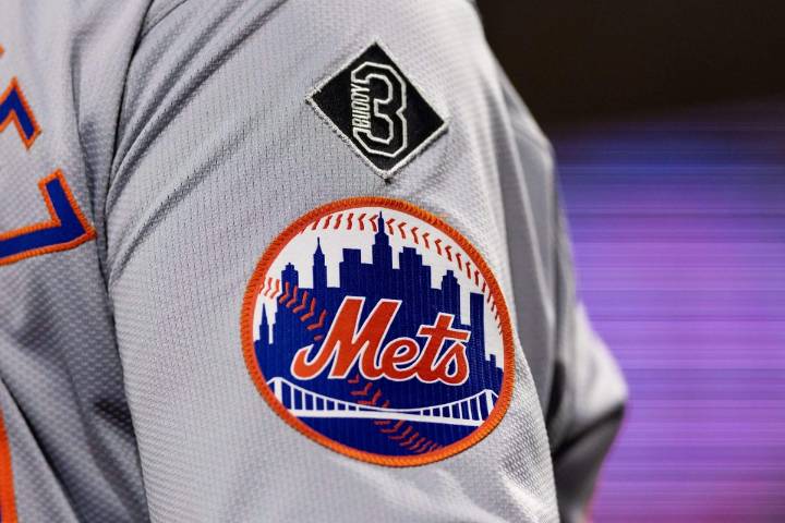 Front-runner emerges for Mets pitching coach job: Sources