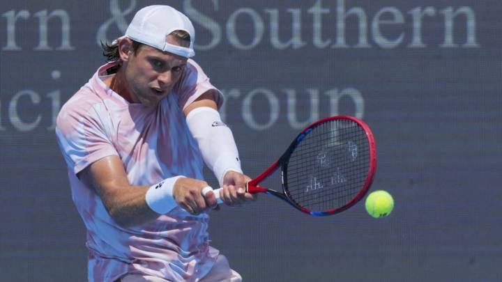 Belgium sweeps France to kick off Davis Cup quarterfinals