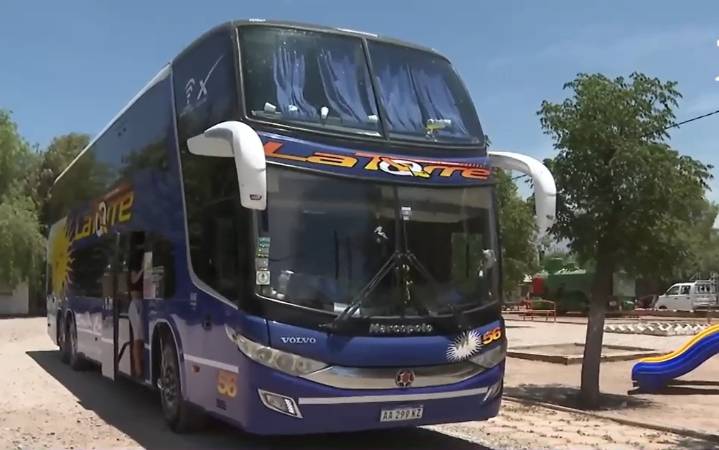 Delincuentes armados interceptaron bus y robaron a turistas argentinos que se desplazaban a Estación Central