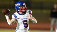 Watch Bixby’s Carson Kirby score on touchdown run against Owasso