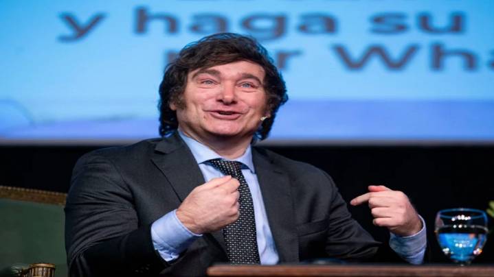 Javier Milei: " La eliminación del Monotributo es una mentira inventada por los medios para generar ruido"