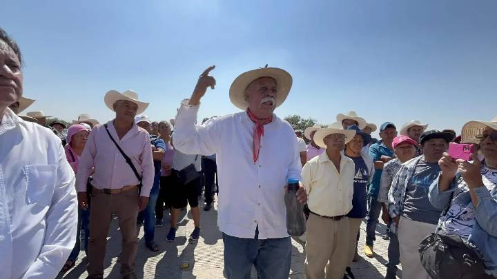 Autopista Siglo XXI: Ejidatarios exigen el pago de sus predios con bloqueo