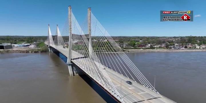 MoDOT gives update on Bill Emerson Memorial Bridge maintenance work