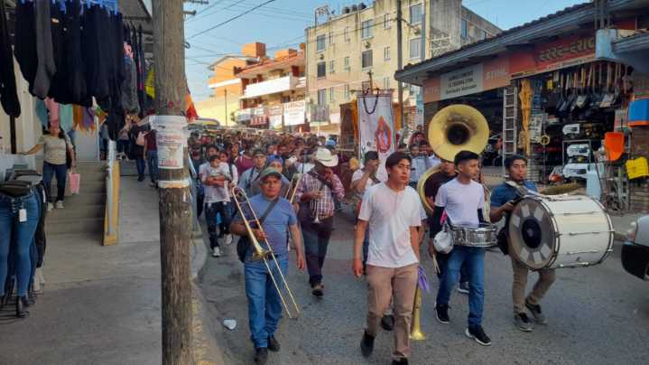 Noviembre y diciembre: meses de más procesiones de fiestas patronales